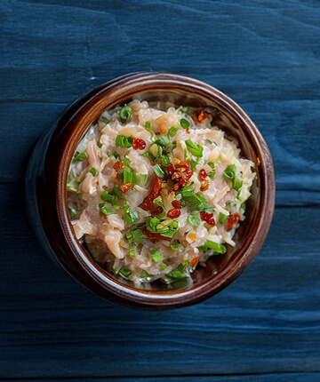 THUNFISCH-DIP MIT KAPERN